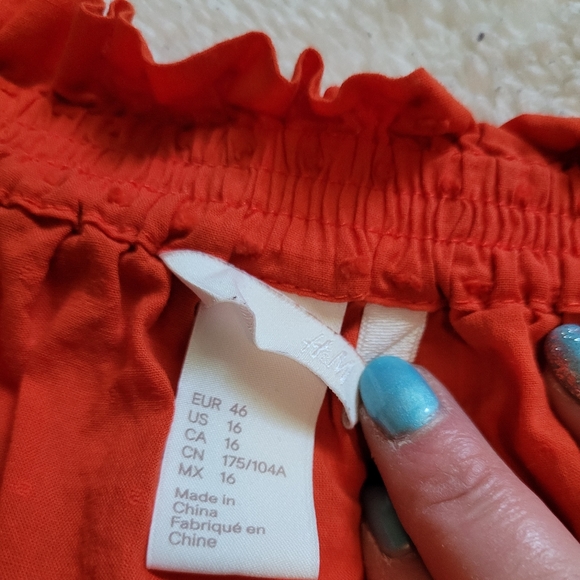 Size 16 - H&M brick-red off-the-shoulder top - Picture 2 of 2